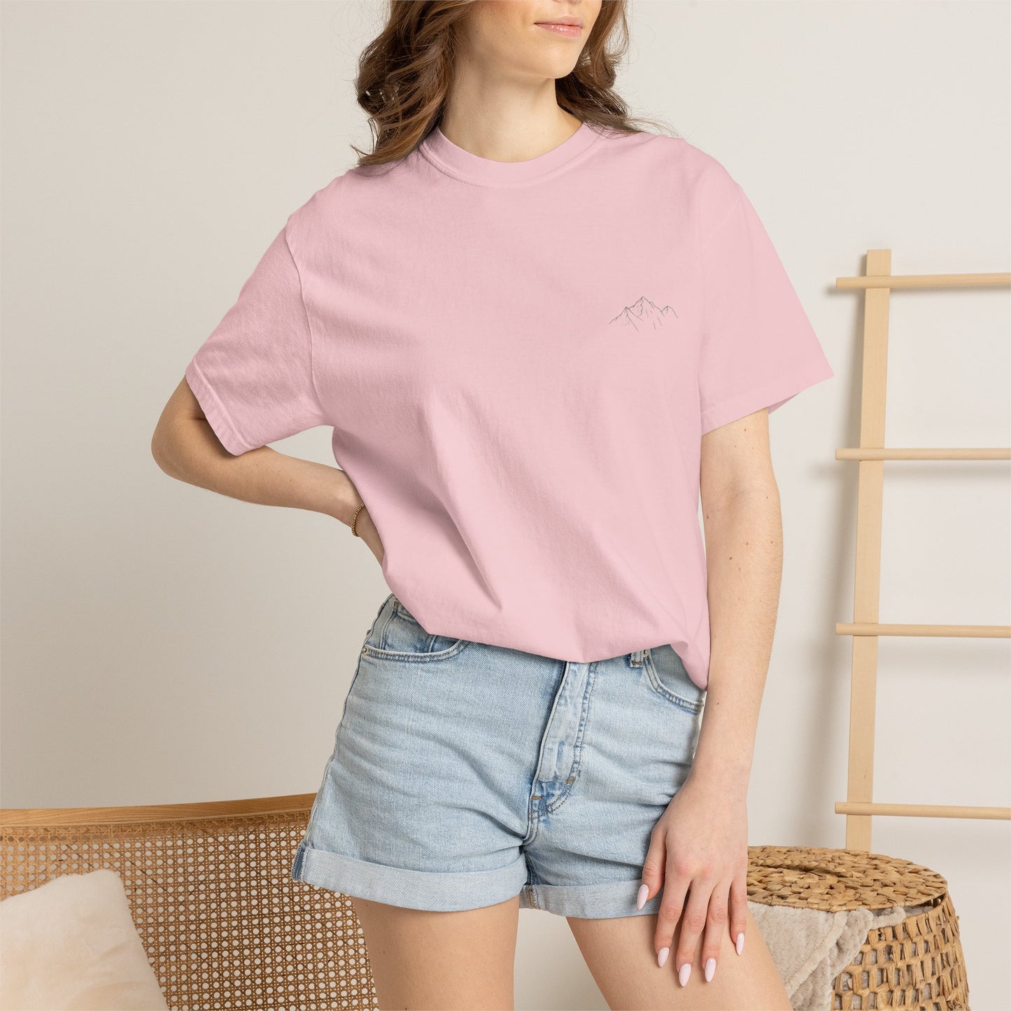 Faith Moves Mountains Tee