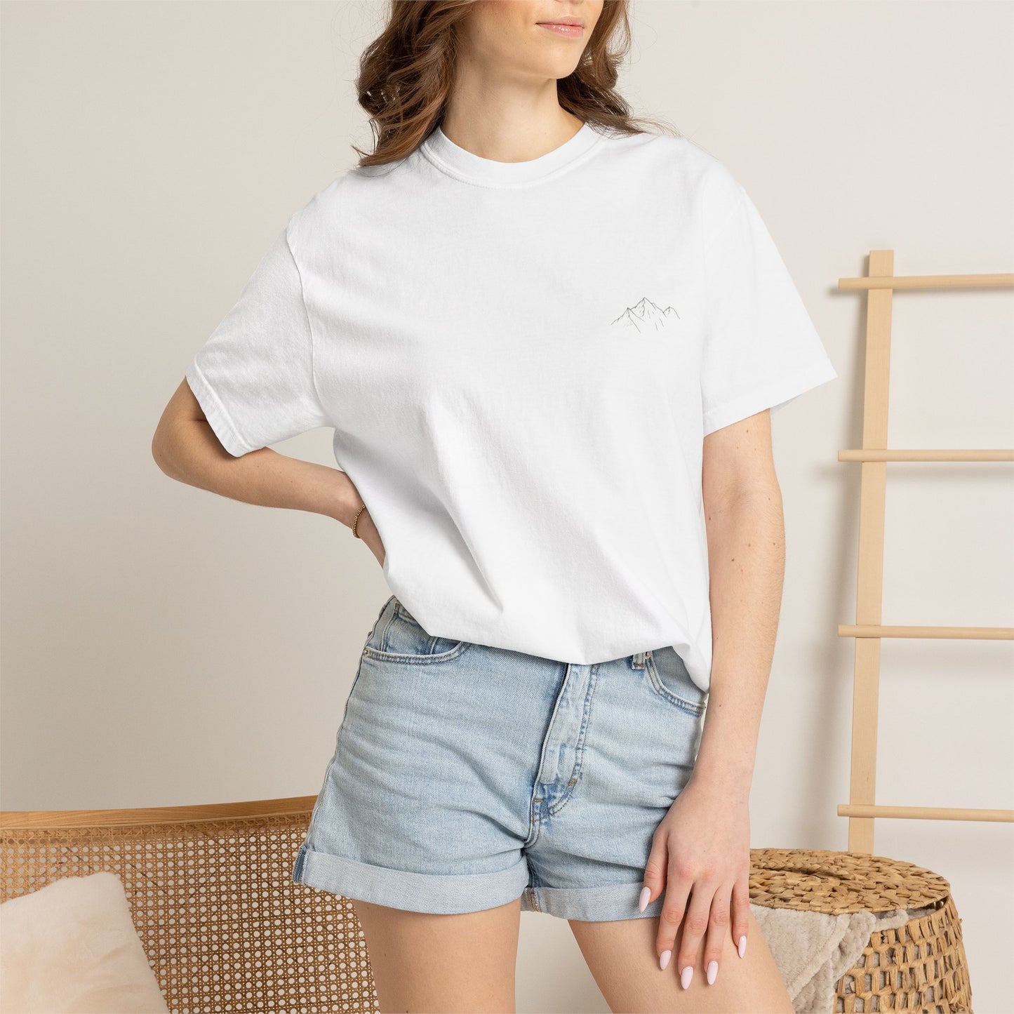 Faith Moves Mountains Tee